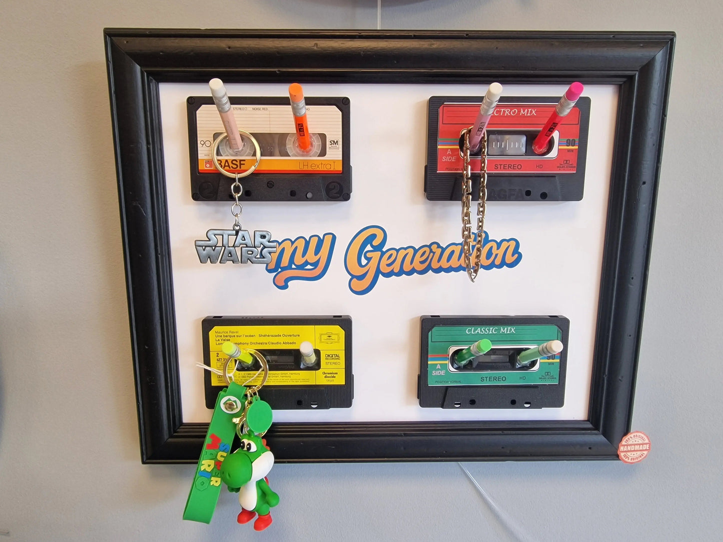 Cadre porte-clés rétro années 80 – “My Generation” avec cassettes audio et crayon Vintagedison