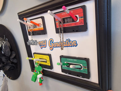 Cadre porte-clés rétro années 80 – “My Generation” avec cassettes audio et crayon Vintagedison