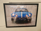 Cadre Photographie Alpine A110 avec phares lumineux intégrés (Format 54 × 74 cm)