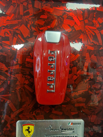 Cadre clé Ferrari A4 – Clé enzo Ferrari Rouge | Décoration Murale Automobile de Collection