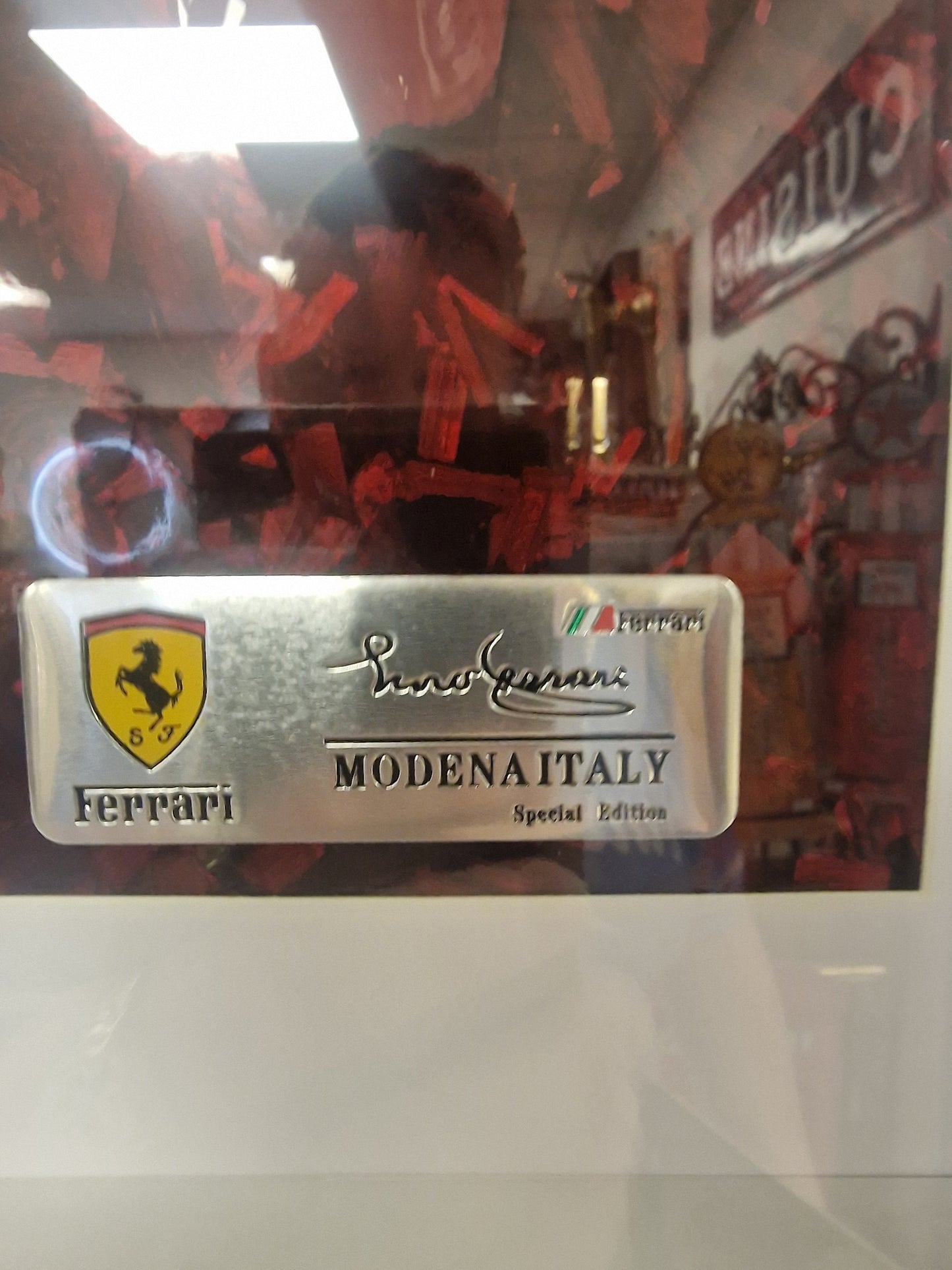 Cadre clé Ferrari A4 – Clé Ferrari Rouge | Décoration Murale Automobile de Collection