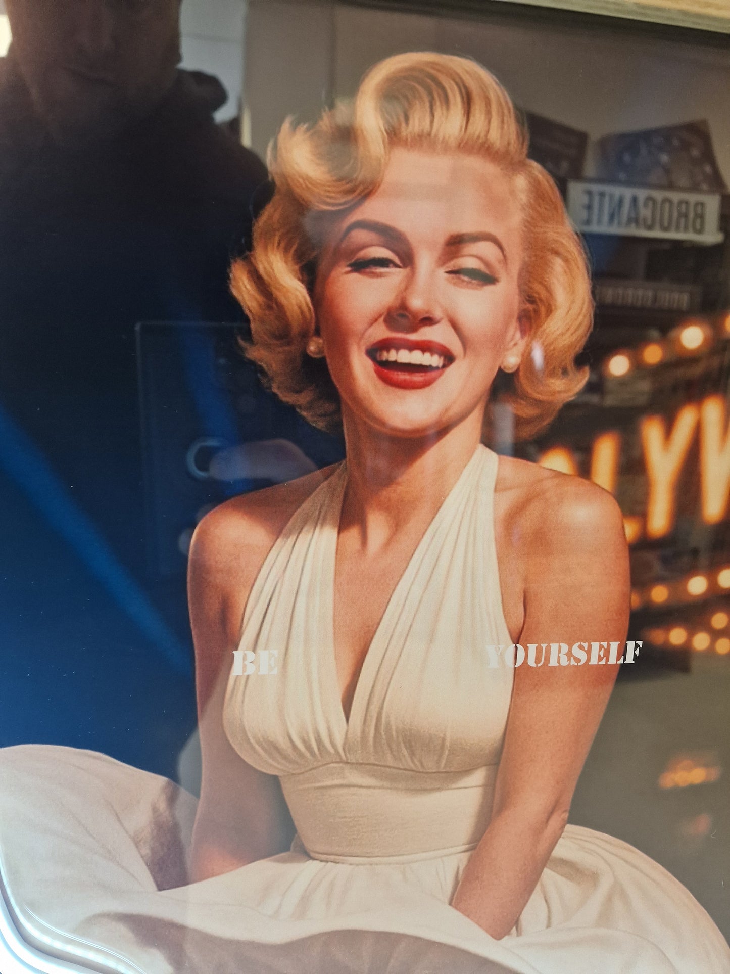 Cadre lumineux LED 50x70 « Be Yourself » – Sois toi-même