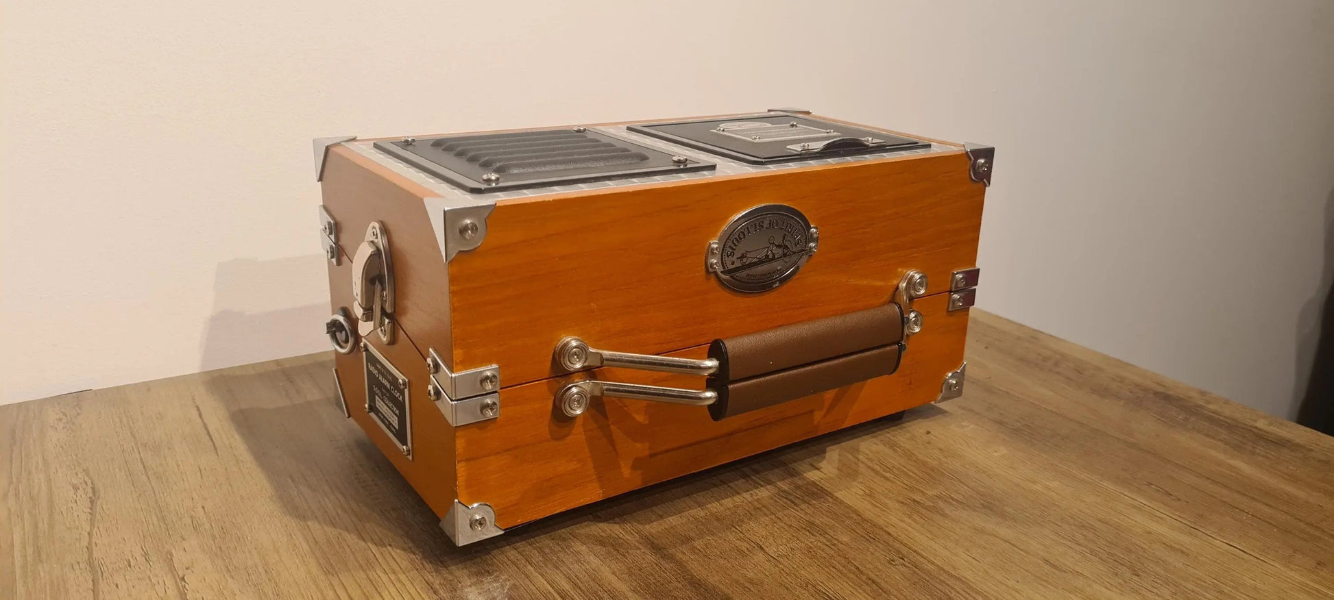 Enceinte Bluetooth 5.0 Vintage Dans Ancienne Radio Spirit Of St Louis Etsy