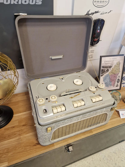 Enceinte Bluetooth vintage  dans ancien magnétophone bi amplificateur philips Vintagedison