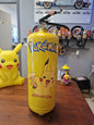 Extincteur Custom Pikachu – Objet de décoration Pokémon avec rangement secret pour bouteille