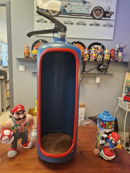 Extincteur Custom Super Mario – Objet de décoration avec rangement secret pour bouteille