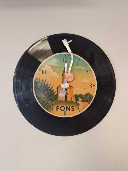 Horloge Vinyle Ardéche  de fons – Une Horloge Vintage Unique pour les amoureux de l'Ardèche