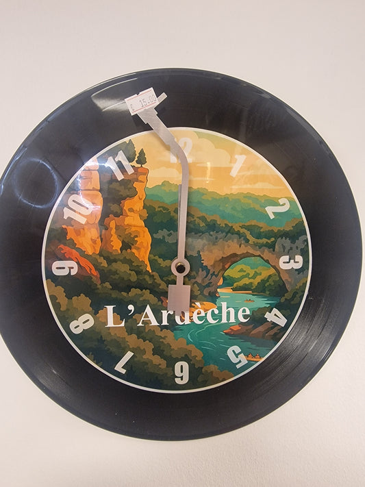 Horloge Vinyle Ardéche – Une Horloge Vintage Unique pour les amoureux de l'Ardèche