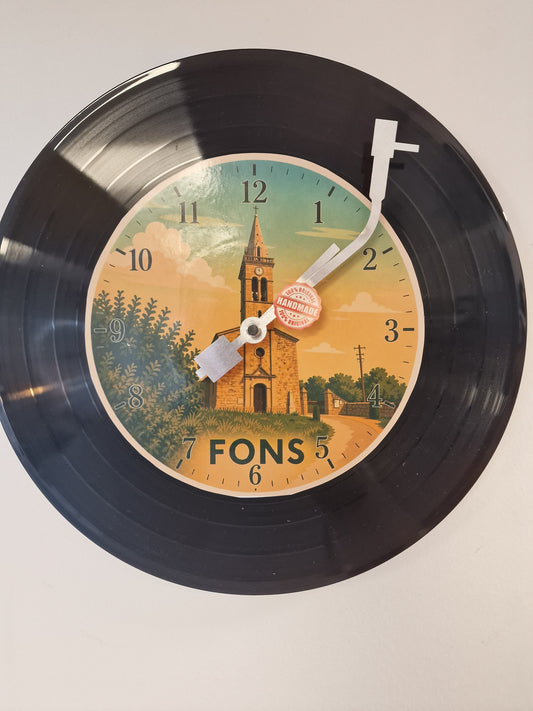 Horloge Vinyle Ardéche  de fons – Une Horloge Vintage Unique pour les amoureux de l'Ardèche