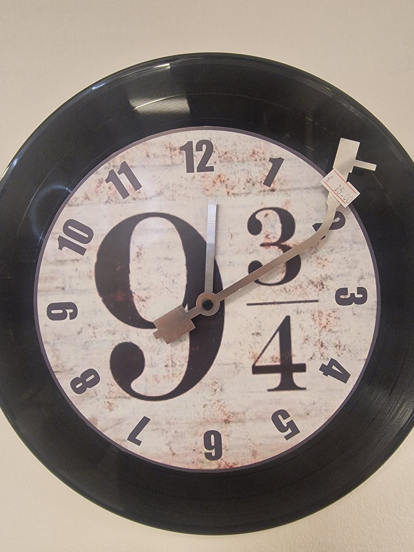 Horloge Vinyle harry potter 9:3/4– Une Horloge Vintage Unique pour les Fans de harry potter