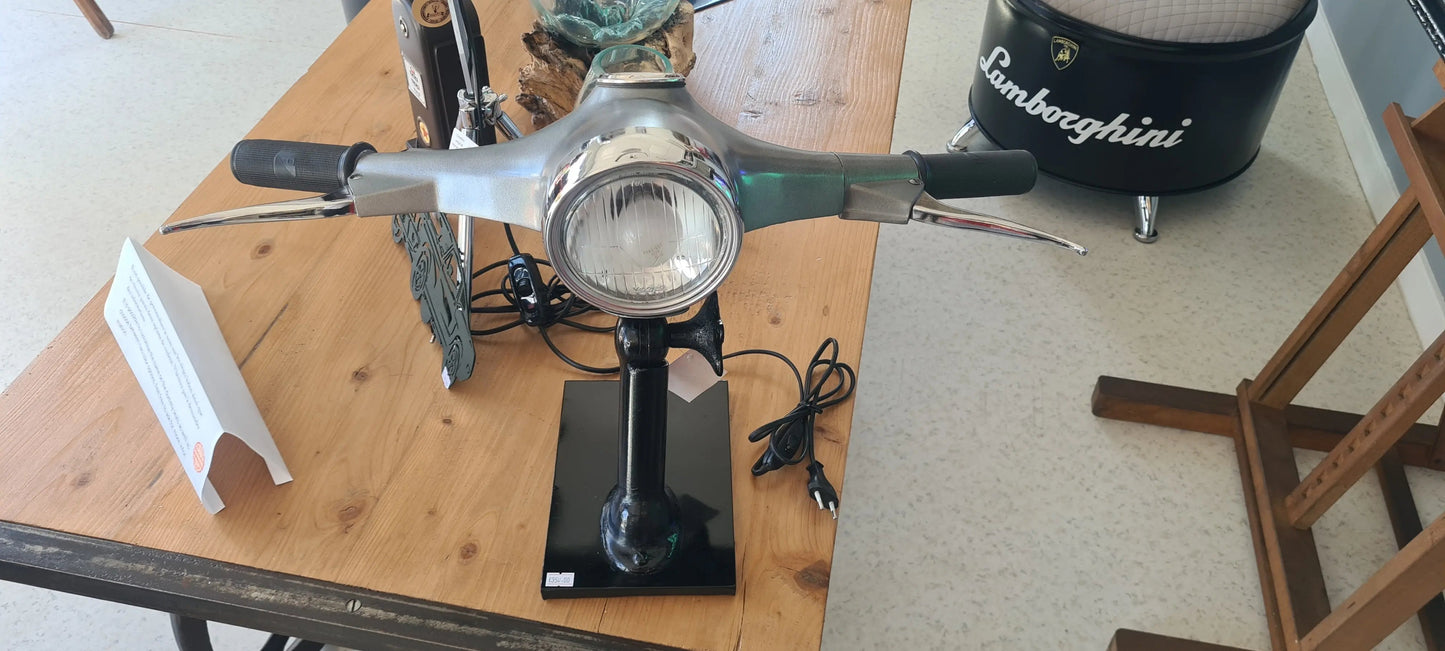 LAMPE SCOOTER VESPA ANTIC LINE