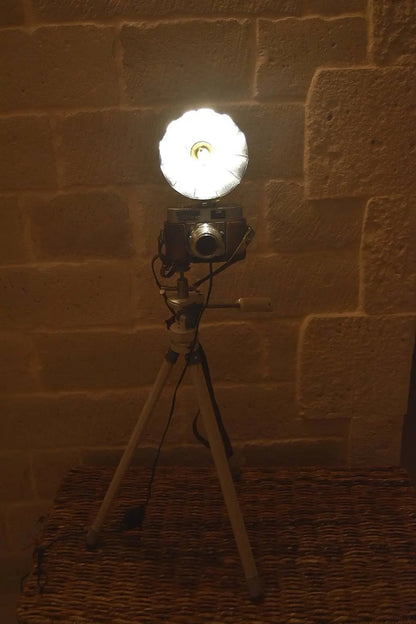 Lampe Appareil Photo voighander sur trepied télescopique Etsy