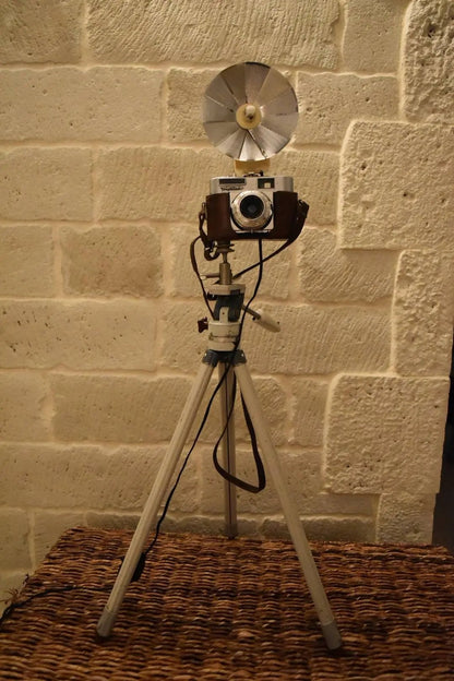 Lampe Appareil Photo voighander sur trepied télescopique Etsy