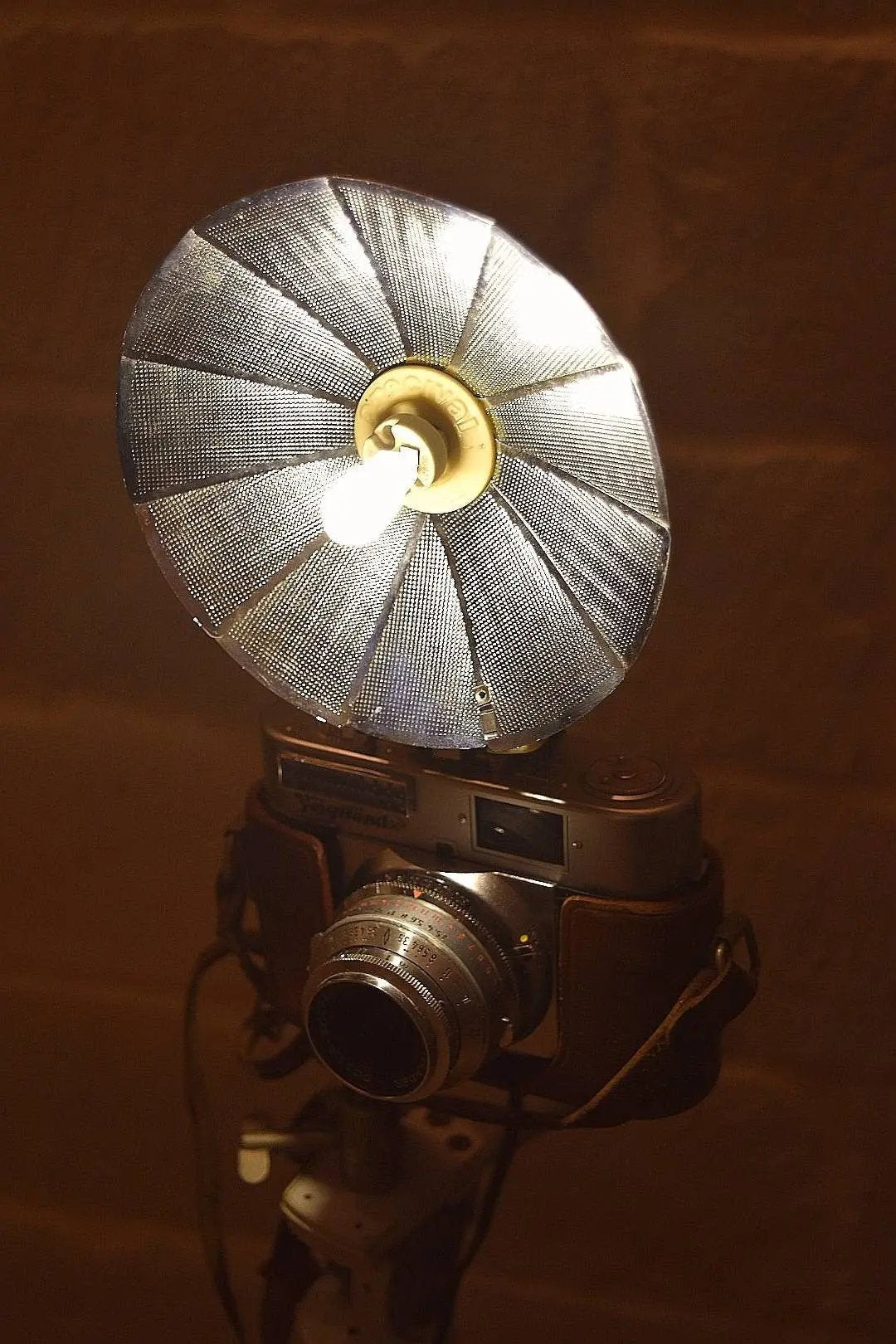 Lampe Appareil Photo voighander sur trepied télescopique Etsy