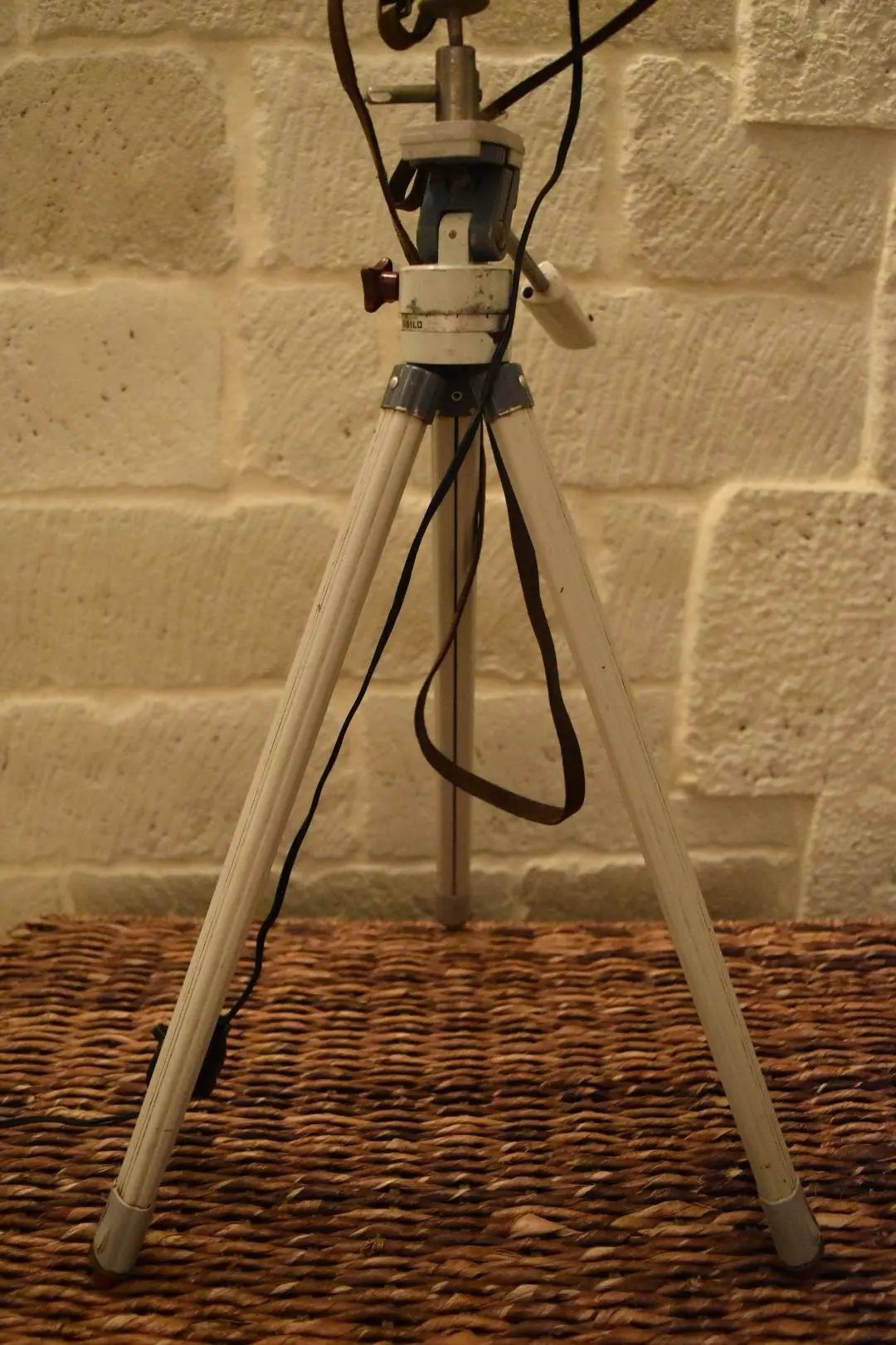 Lampe Appareil Photo voighander sur trepied télescopique Etsy