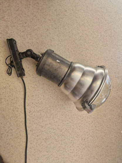 Lampe Applique Murale Industrielle – Métal Brossé 80 cm