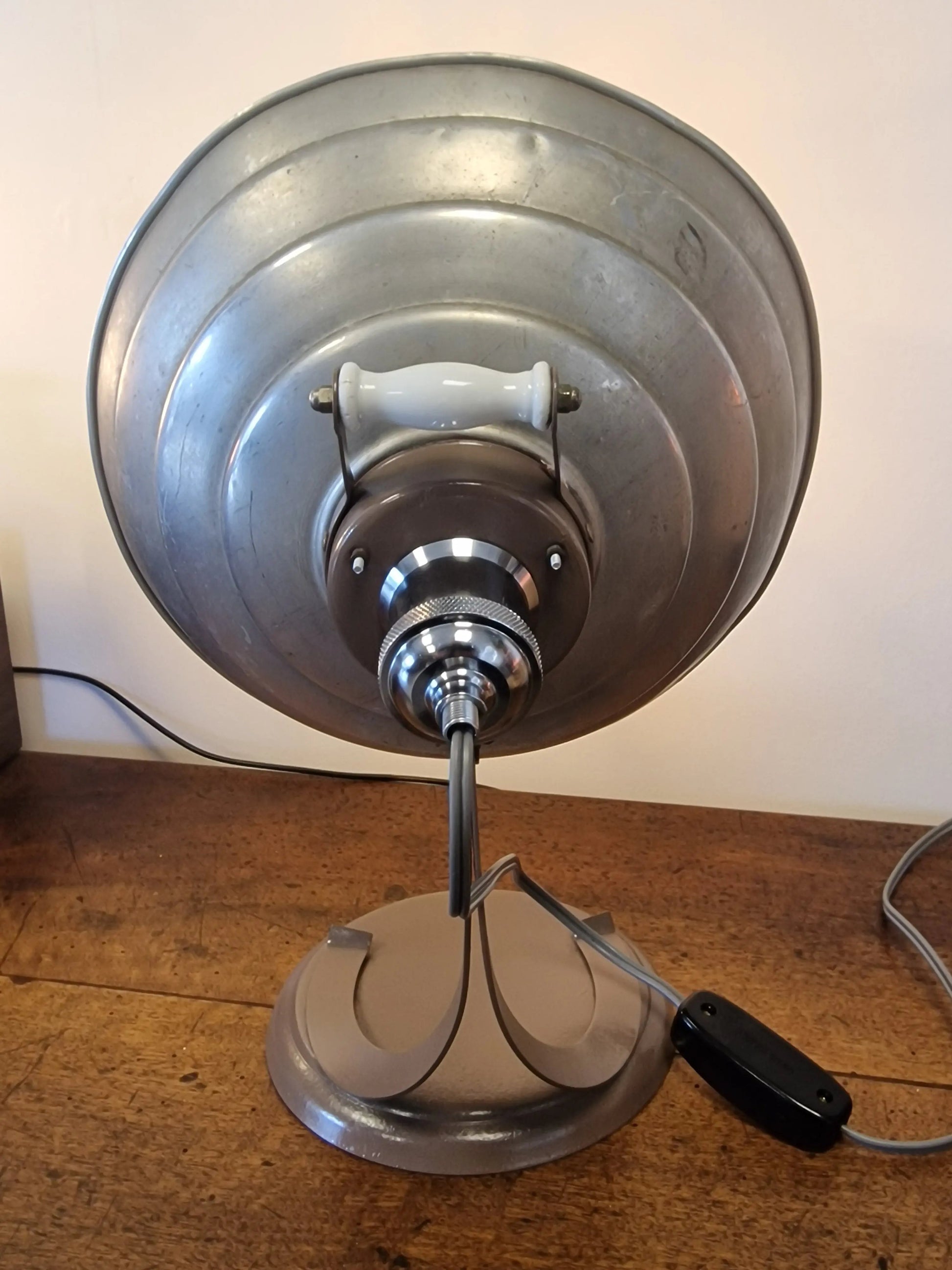 💡 Lampe Design Unique – Radiateur THERMOR Vintage Recyclé (41 x 27 cm) Vintagedison