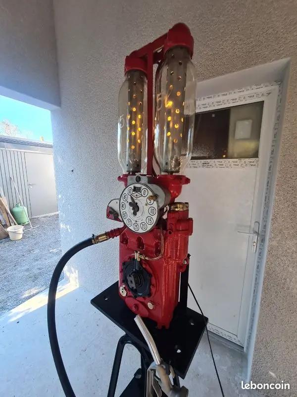 Lampe Industrielle Vintage – Ancienne Pompe à Essence SATAM 1930 Restaurée Vintagedison