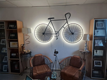 Lampe Murale Vélo avec LED – Applique Industrielle Upcyclée Fait Main