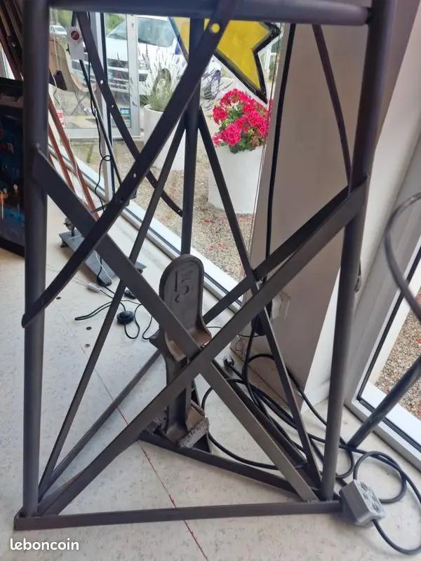 Lampe Projecteur Industrielle SNCF Monumentale – Pièce Unique et Rare Vintagedison