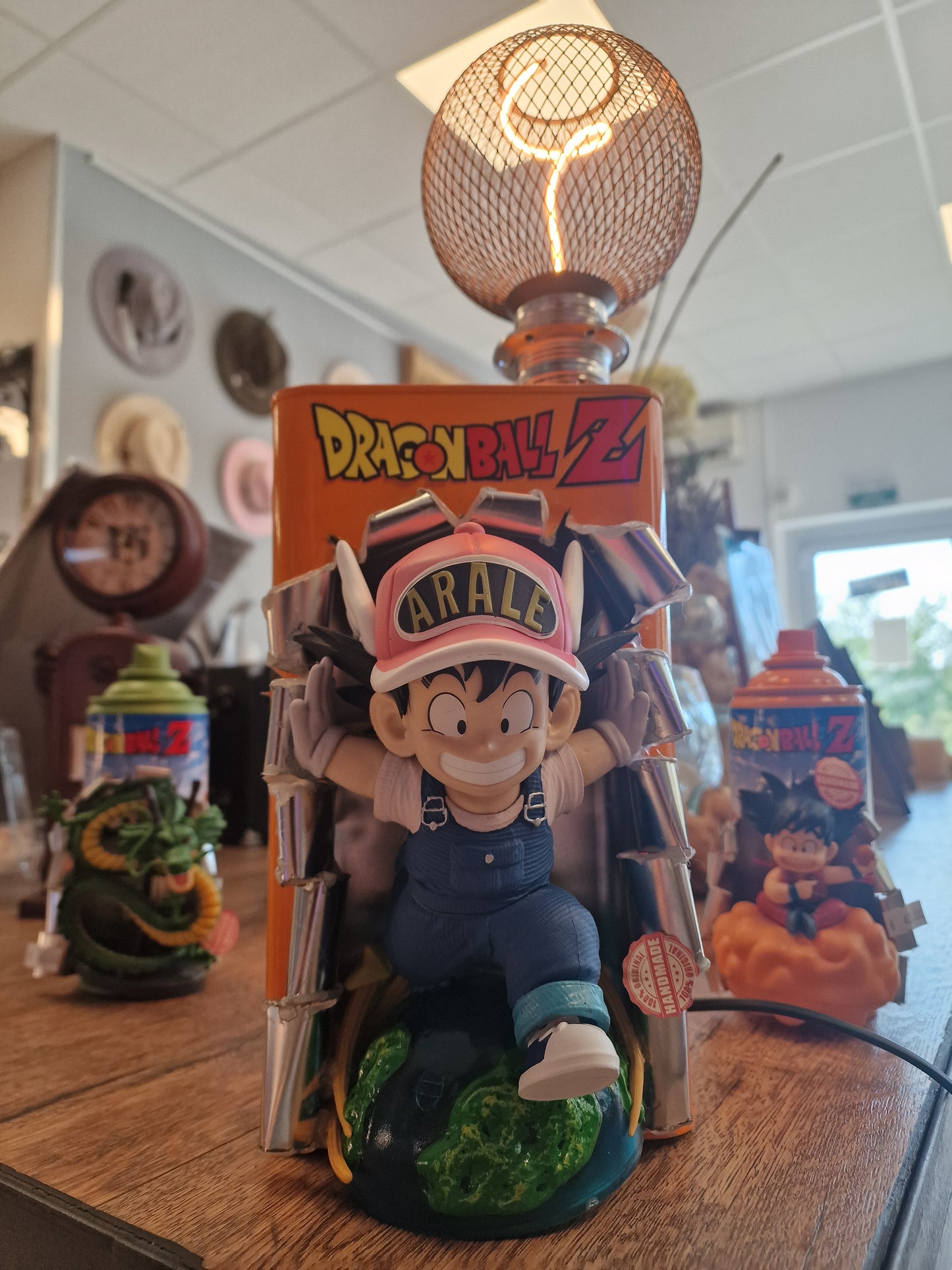 Lampe Dragon Ball Z Sangoku – Lampe Décorative Manga Customisée & Artisanale