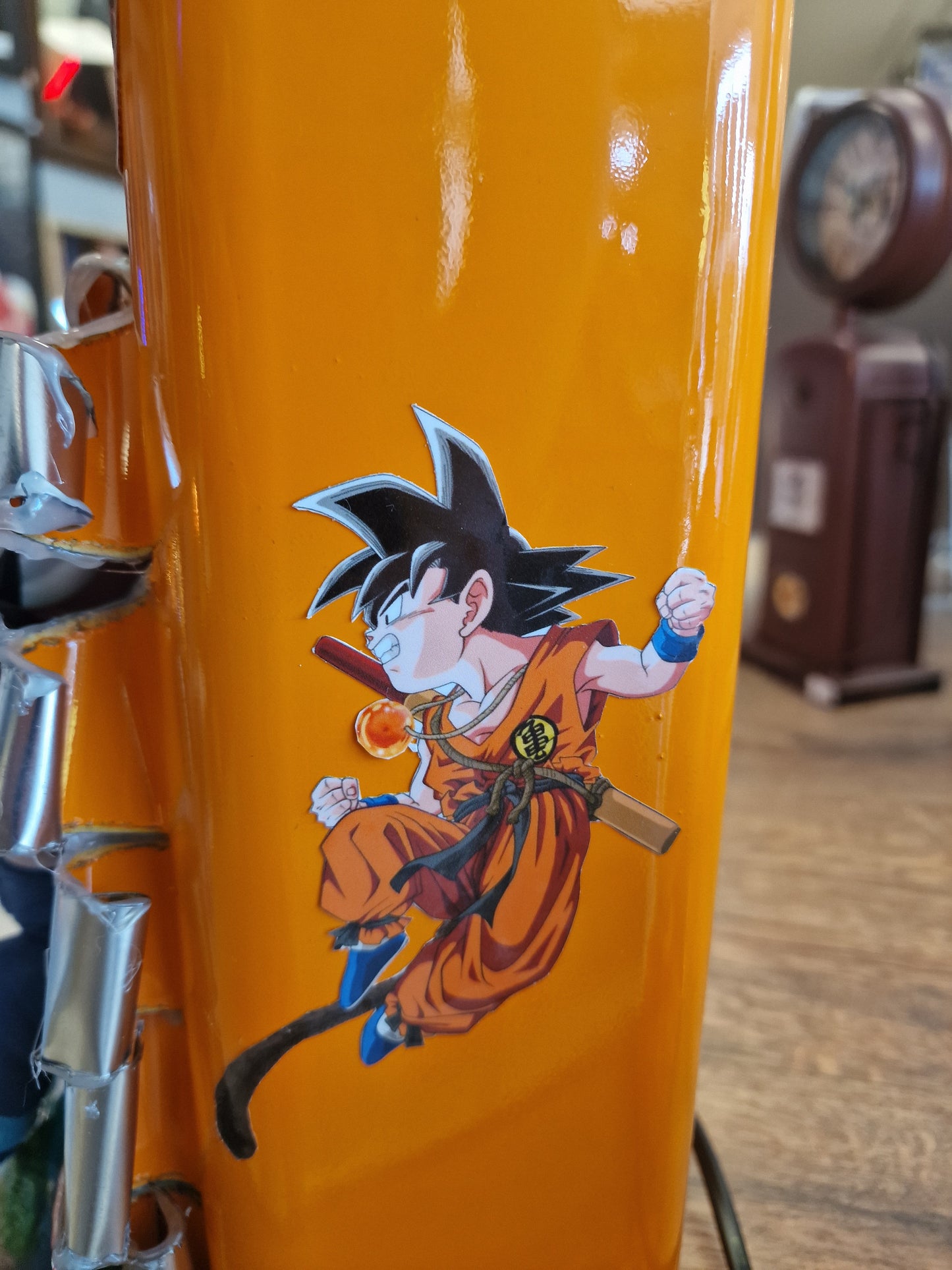 Lampe Dragon Ball Z Sangoku – Lampe Décorative Manga Customisée & Artisanale