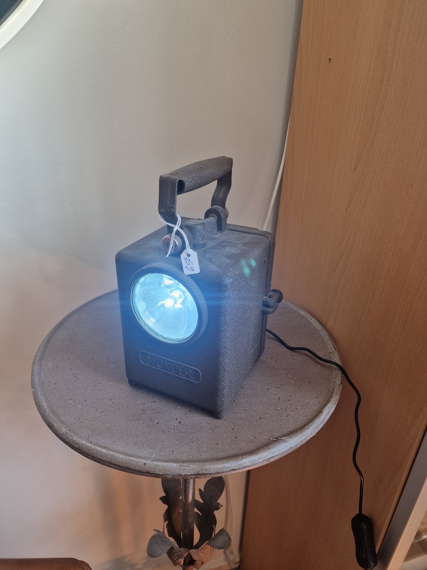 Lampe industrielle sncf vintage   – Création artisanale unique