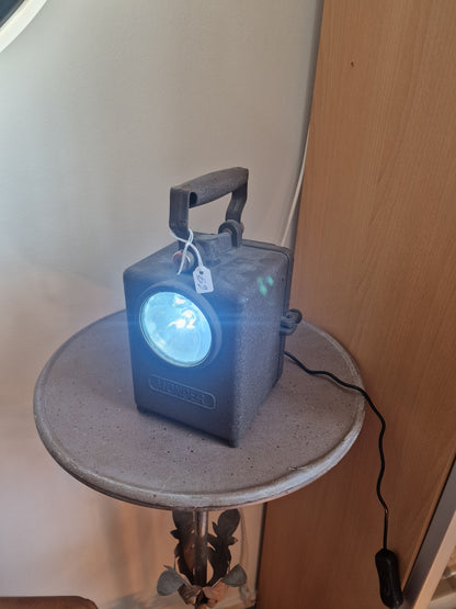 Lampe industrielle sncf vintage   – Création artisanale unique