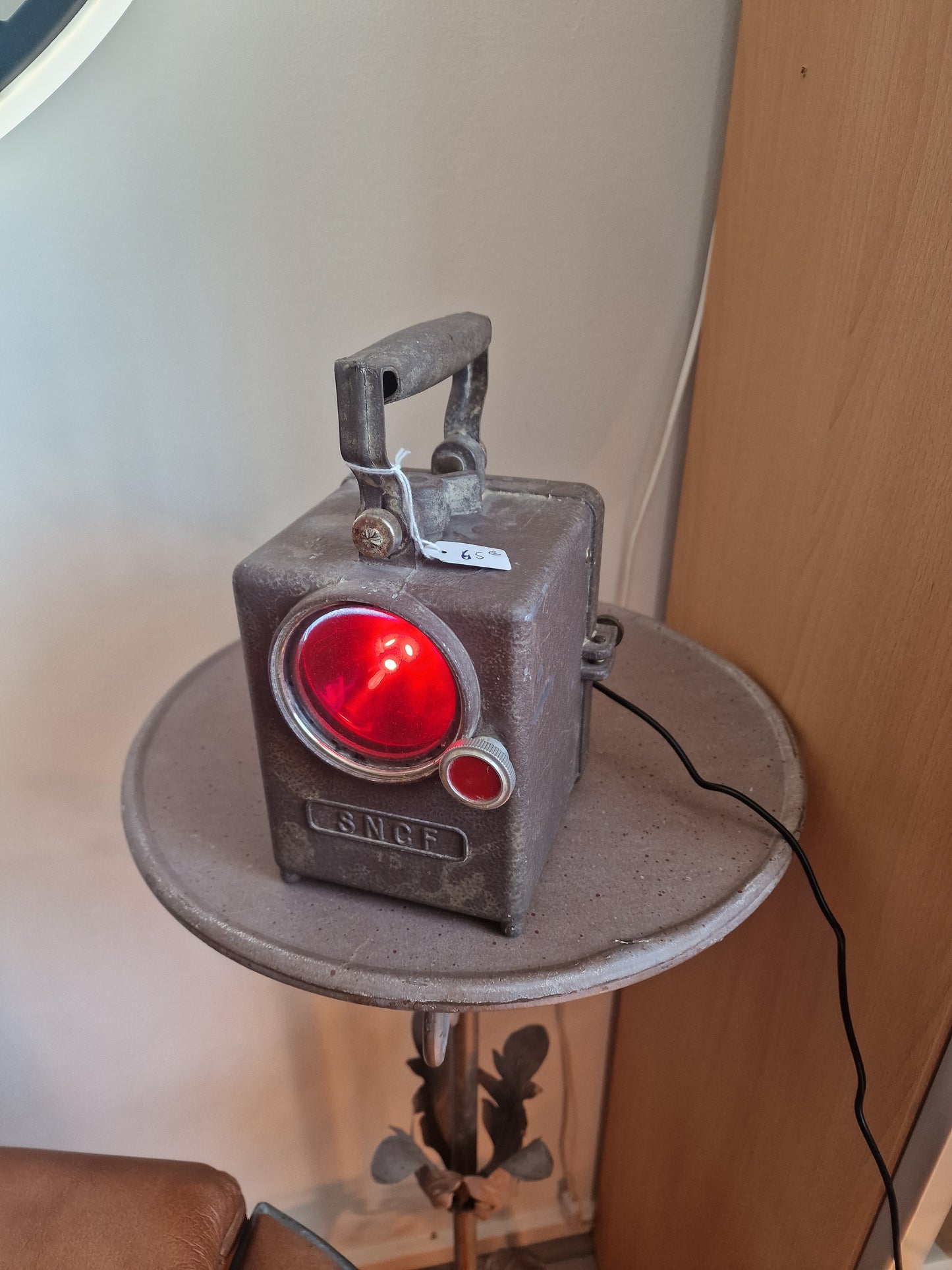 Lampe industrielle sncf vintage   – Création artisanale unique