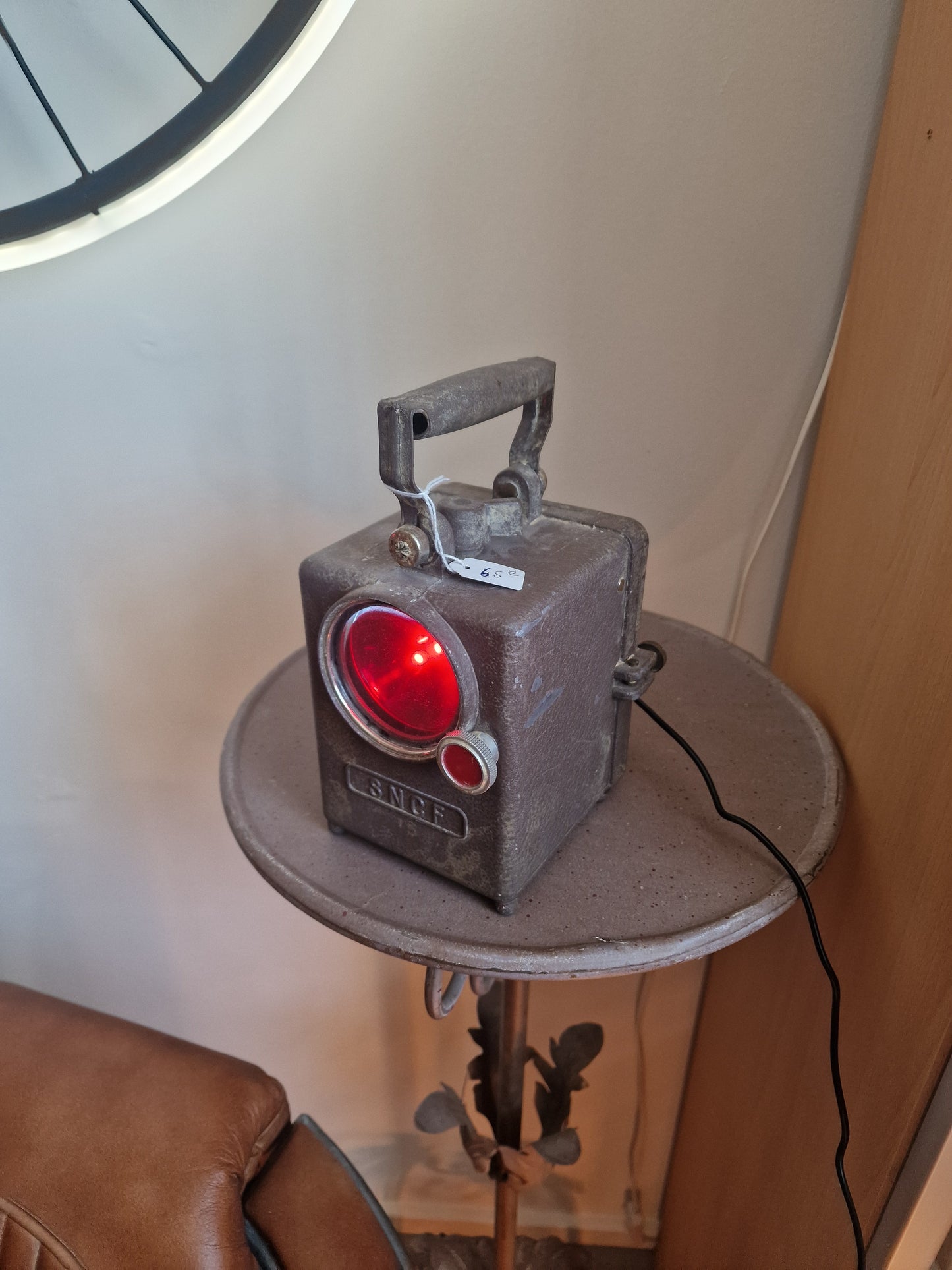 Lampe industrielle sncf vintage   – Création artisanale unique