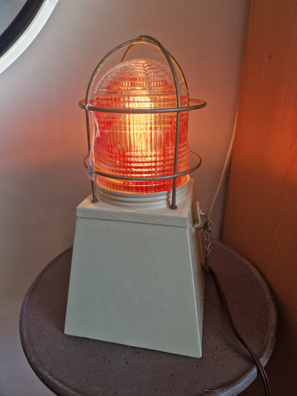 Lampe industrielle vintage rouge 220V | Ancienne lampe de bateau