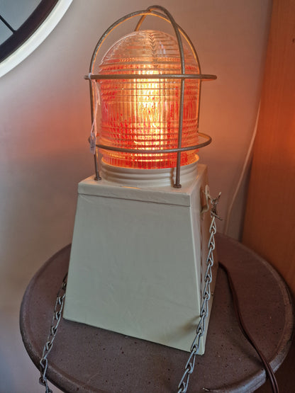 Lampe industrielle vintage rouge 220V | Ancienne lampe de bateau