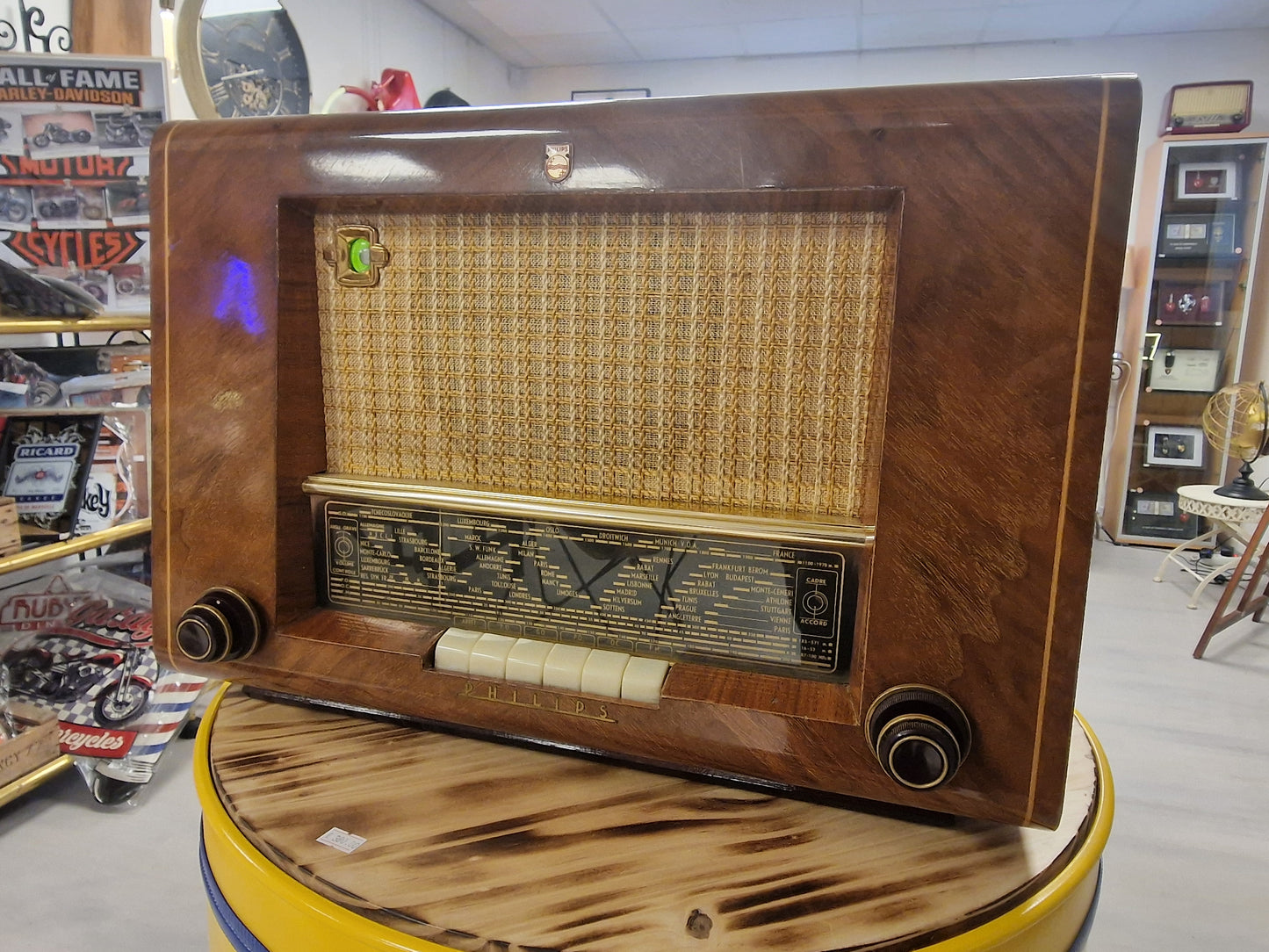 Radio Philips vintage FM fonctionnelle – Enceinte Bluetooth intégrée – Boîtier bois – Radio ancienne restaurée rétro déco