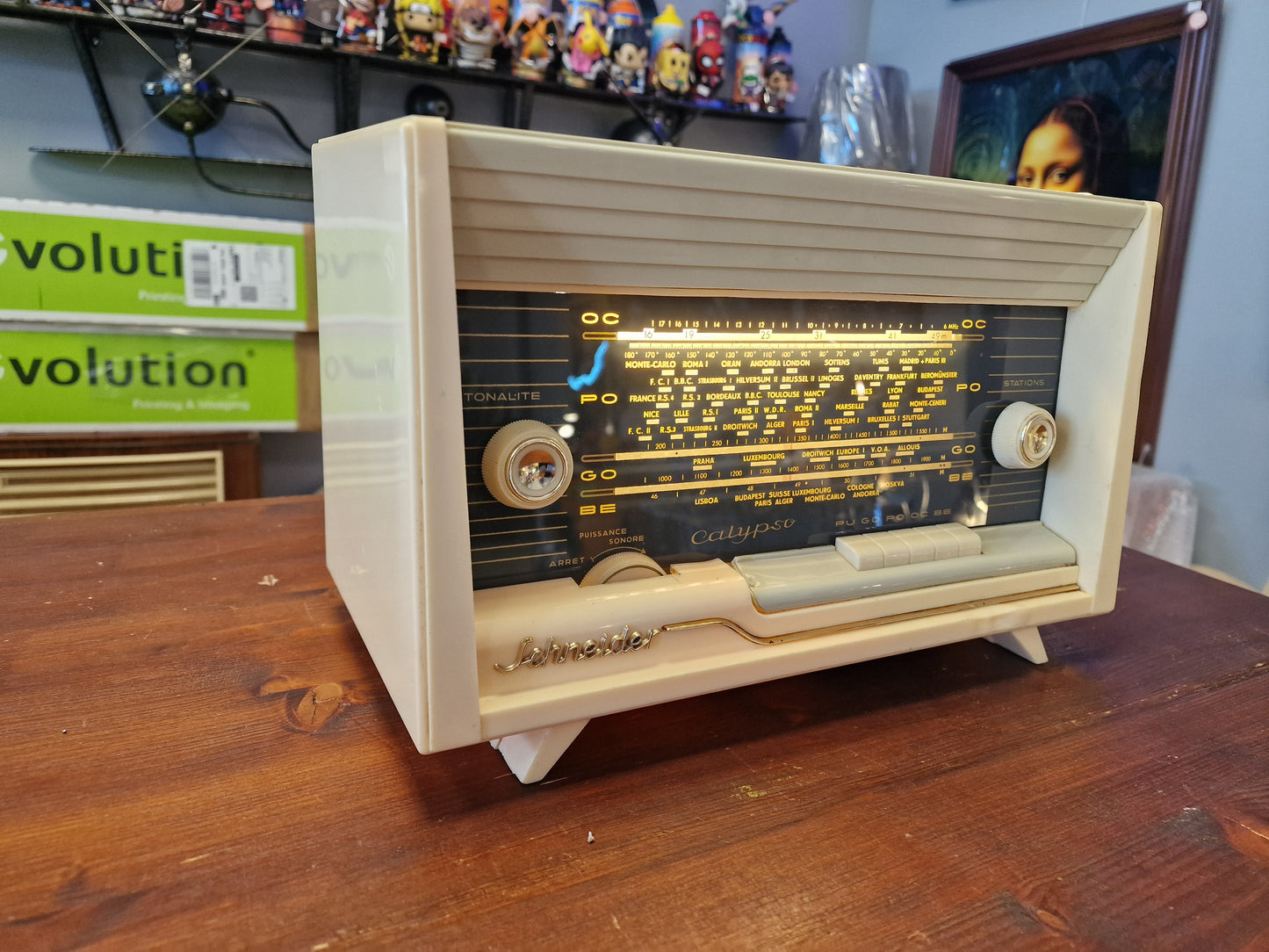 Radio Schneider Calypso Bluetooth Vintage – Enceinte Bluetooth Artisanale Restaurée – Fabrication Française en Ardèche
