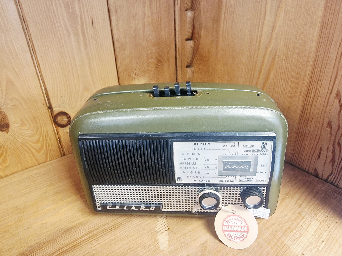 Radio Vintage Celard Rénovée – Enceinte Bluetooth Artisanale avec Batterie Rechargeable – Pièce Unique Made in Ardèche