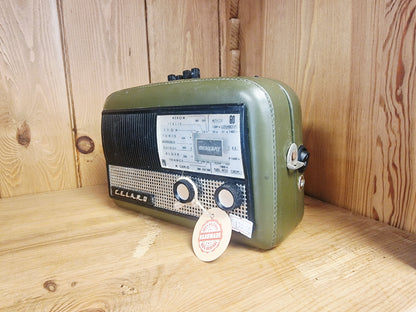 Radio Vintage Celard Rénovée – Enceinte Bluetooth Artisanale avec Batterie Rechargeable – Pièce Unique Made in Ardèche