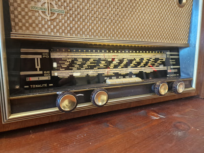 Radio Vintage Ducretet Thomson Bluetooth – Enceinte Bluetooth restaurée en Ardèche avec haut-parleur d'origine et rétroéclairage LED