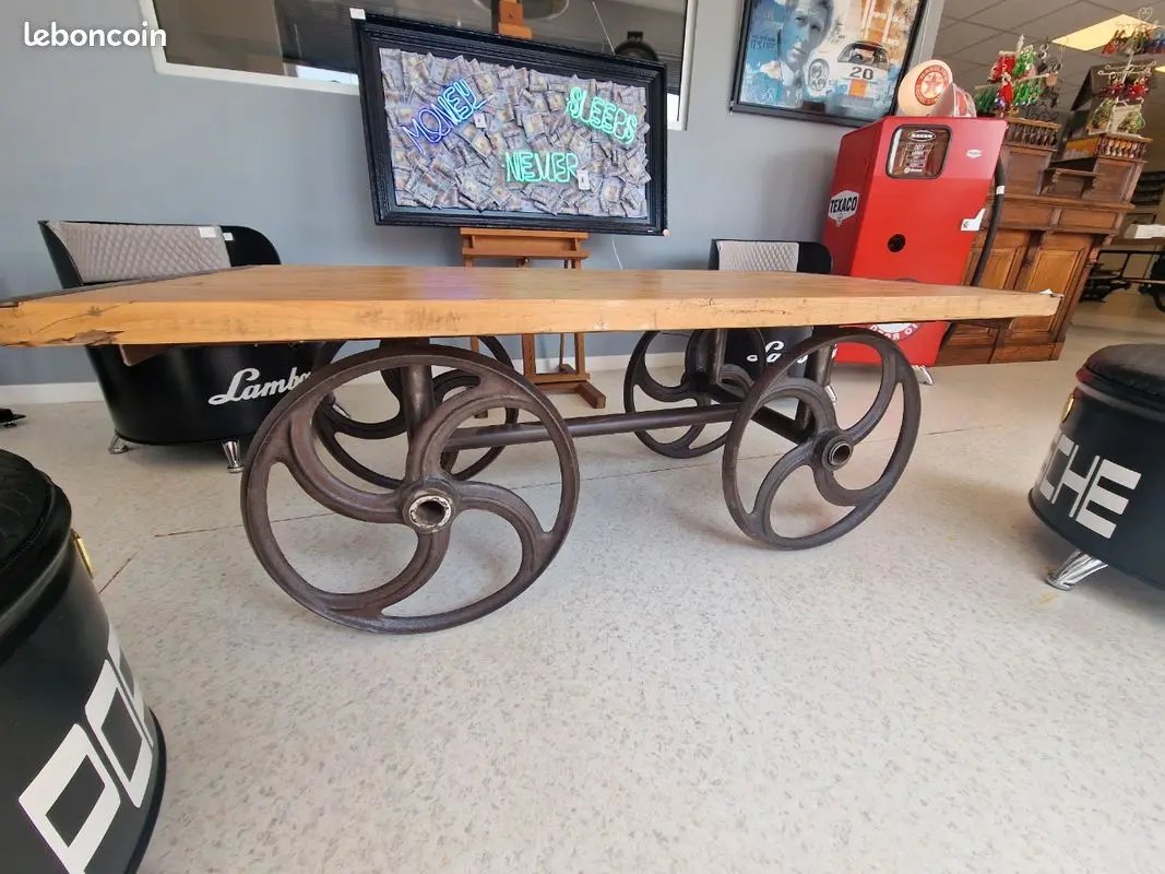 Table Basse Grande Roue Industrielle – Création Artisanale Unique Vintagedison