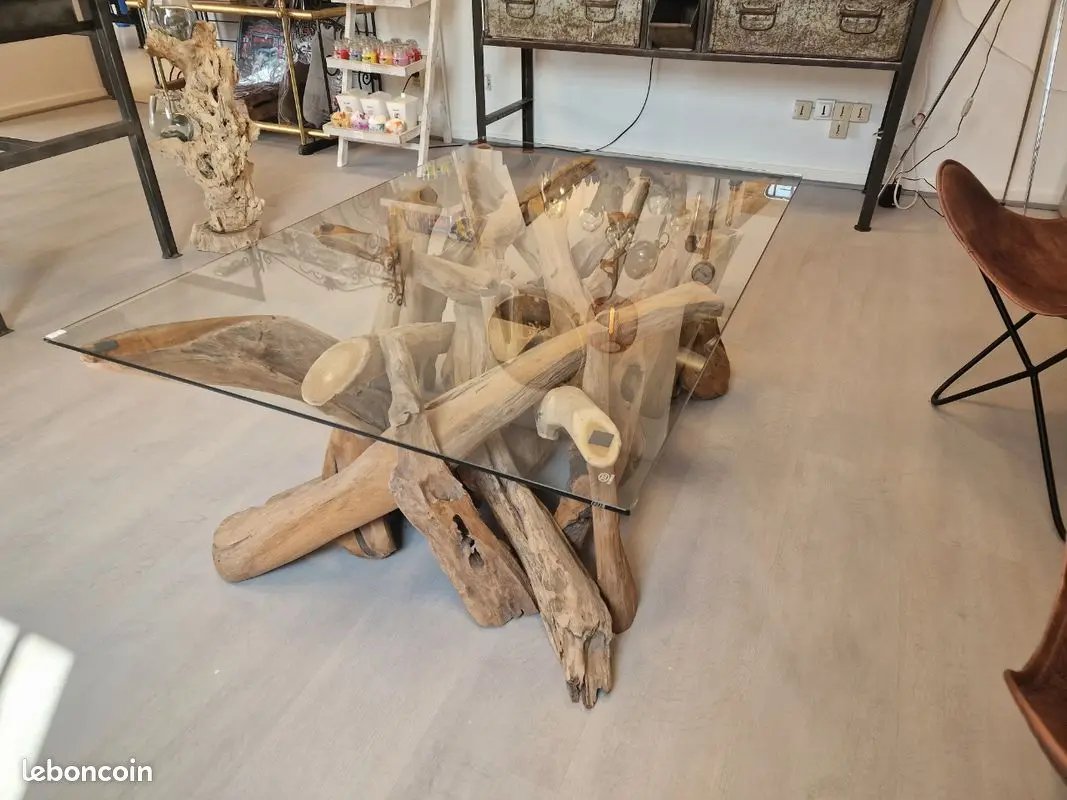 Table Basse en Verre et Bois Flotté – Pièce Unique Vintagedison