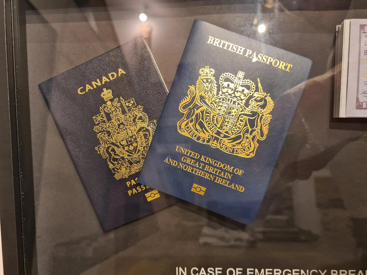 cadre in case of emergency voyages Etsy