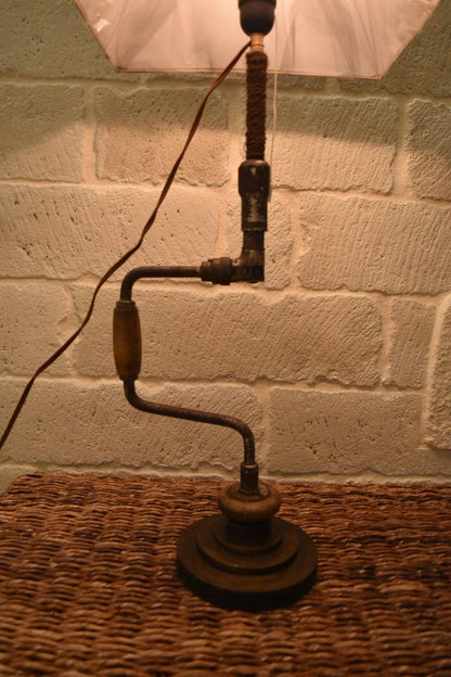 Lampe vilebrequin de menuiserie