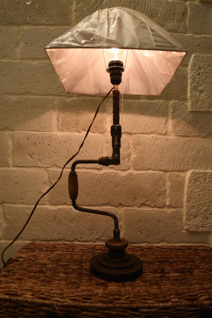 Lampe vilebrequin de menuiserie