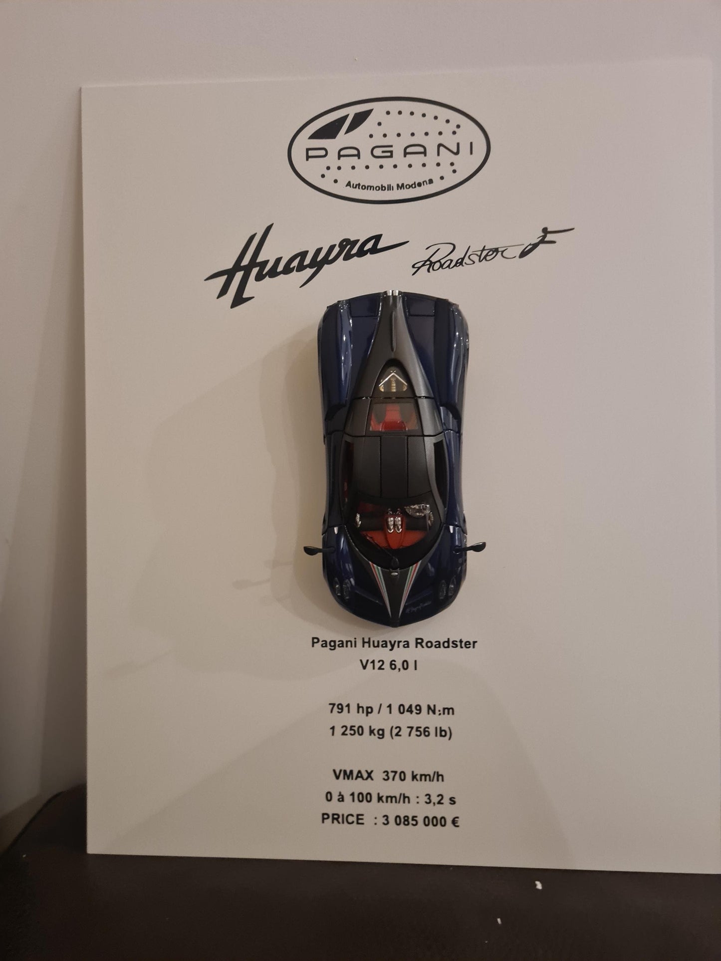 plaque metal murale pagani huayra