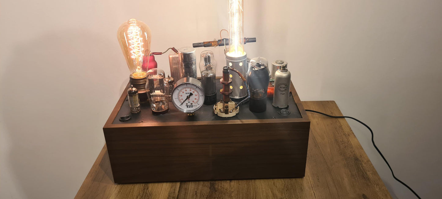 lampe industrielle steampunk enceintes Bluetooth