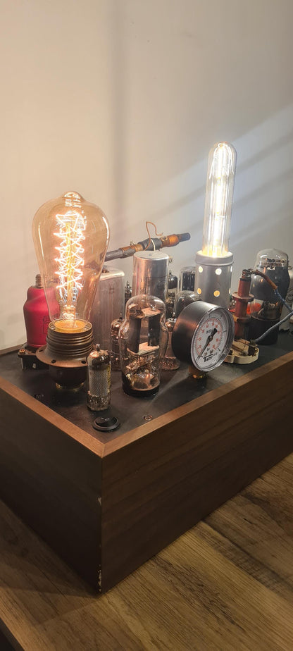 lampe industrielle steampunk enceintes Bluetooth