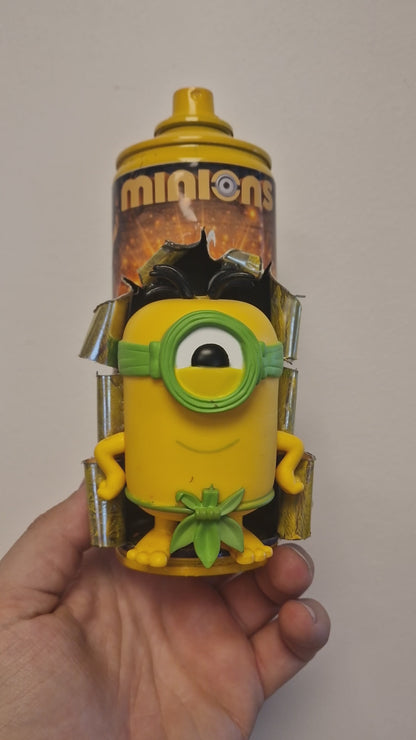 Bombe de peinture custom minions– Figurine des minions nue pop culture artisanale