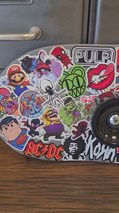 Skateboard porte manteaux