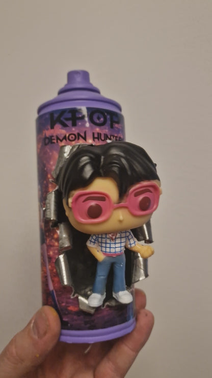 Bombe de peinture custom  – Figurine jinu Kpop demon hunter pop culture artisanale