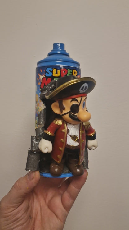 Bombe de peinture custom nintendo  – Figurine mario pirate   pop culture artisanale