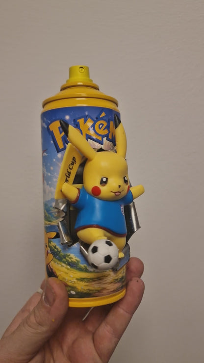 Bombe de peinture custom pokemon – Figurine pikachu  football 2 pop culture artisanale